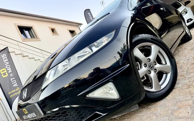 Honda Civic 1.4 i-VTEC Elegance