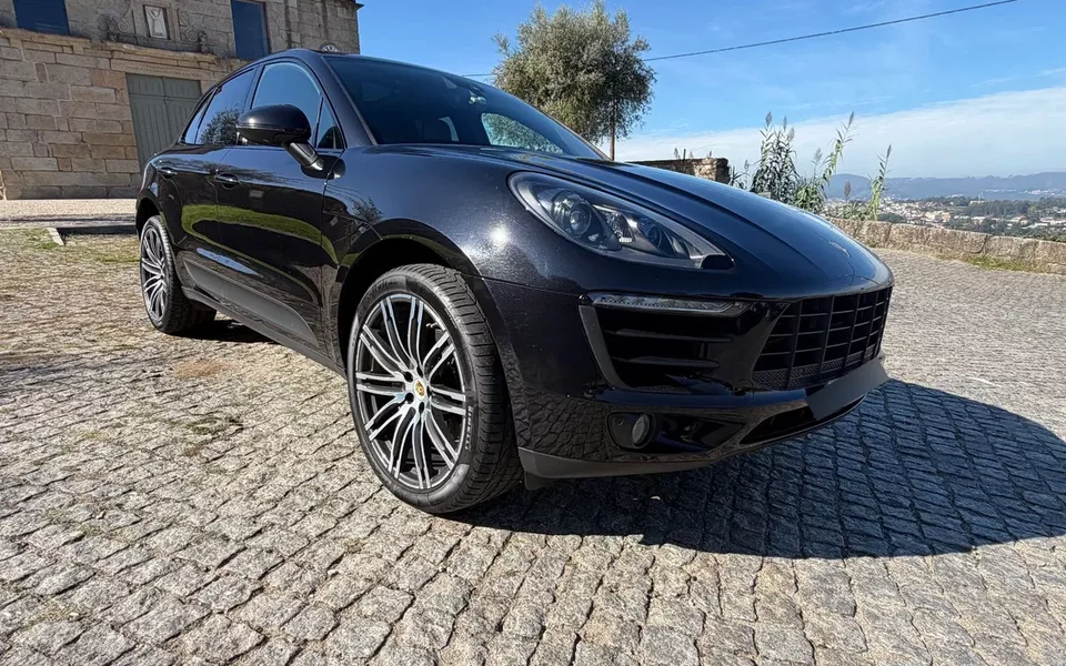 Porsche Macan S