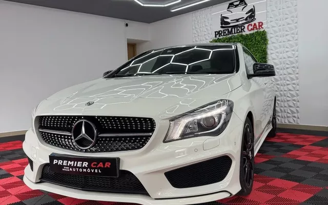 Mercedes-Benz CLA 220 d 7G-DCT AMG Line