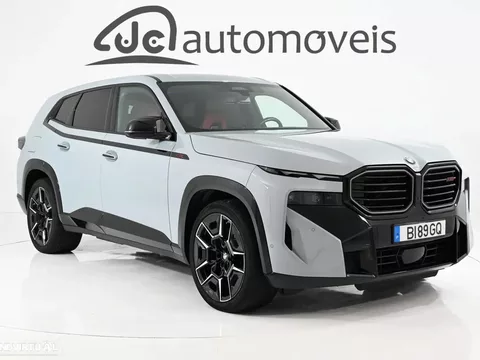 BMW XM Label Red