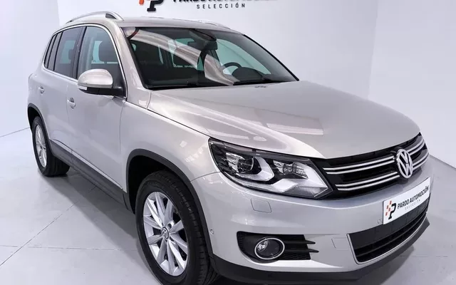 VOLKSWAGEN Tiguan 2.0 TDI 140cv DSG 4x4 Excellence
