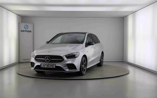 MERCEDES - Classe B - B 250 e AMG Line