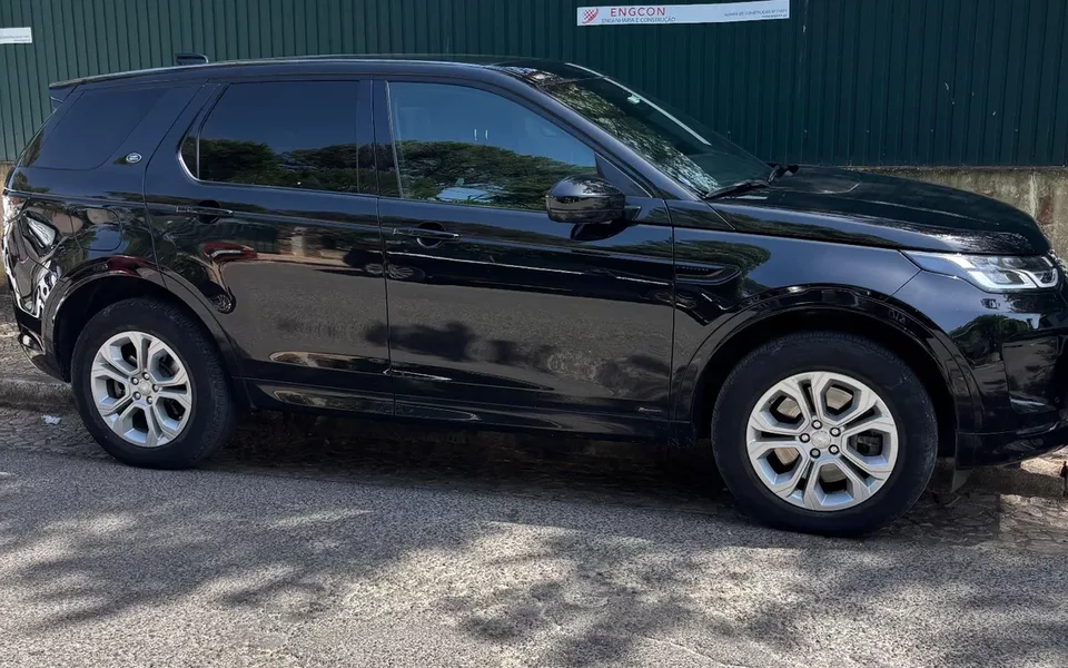 Land Rover Discovery Sport 2.0 eD4 R-Dynamic 7L