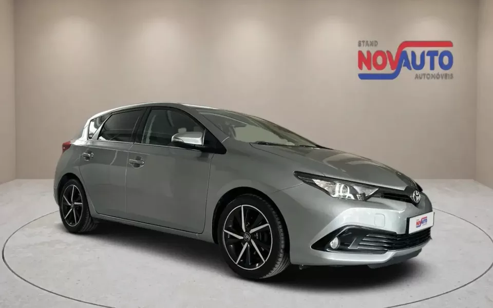 Toyota Auris 1.2T Exclusive