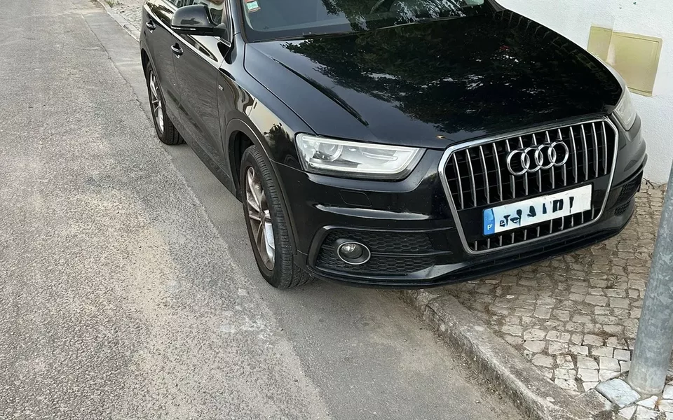 Audi Q3 2.0 TDI Business Line S-line
