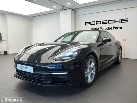 Porsche Panamera 4 E-Hybrid