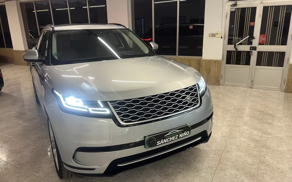 LAND-ROVER Range Rover Velar Range Rover Velar 2.0D R-Dynamic HSE 4WD Aut. 240