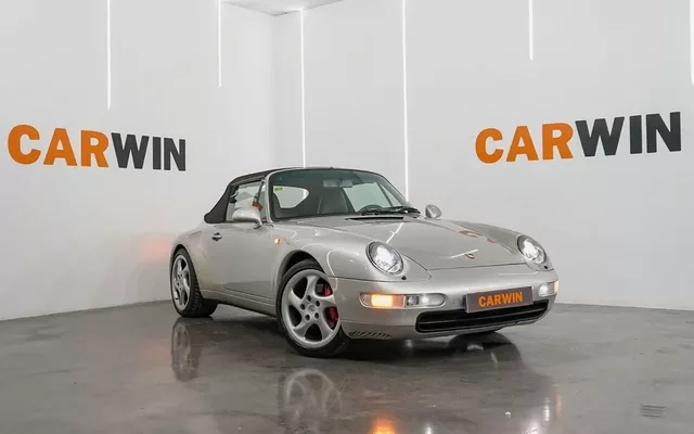 PORSCHE 911 CARRERA