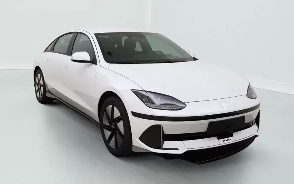 Hyundai IONIQ 6 Core 53 kWh 148 Zéro km immatriculé