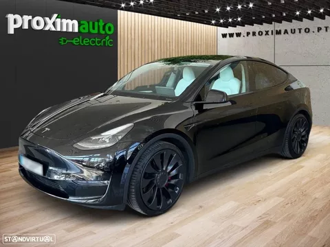 Tesla Model Y Performance Dual Motor AWD
