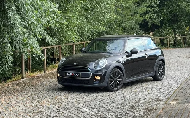 MINI 3 Portas One D