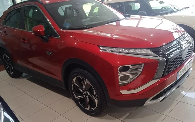 MITSUBISHI Eclipse Cross Eclipse Cross PHEV Kaiteki 4WD