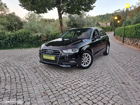 Audi A3 Sportback 1.6 TDI Attraction