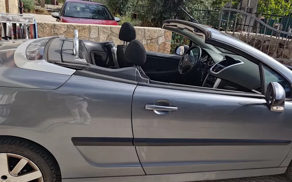 Peugeot 207 CC