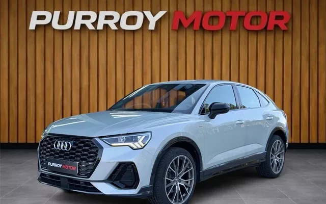 AUDI Q3 Q3 35 TDI Black line S tronic 110kW