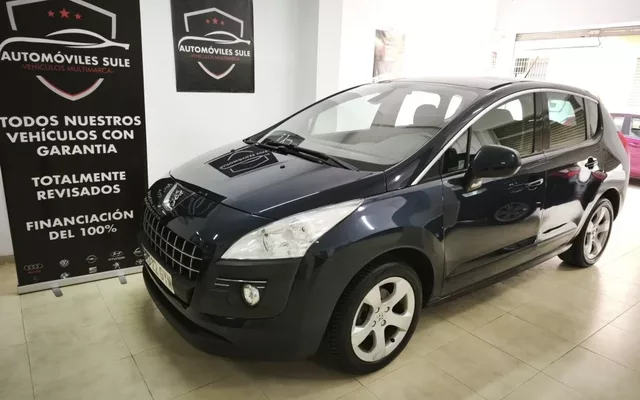PEUGEOT 3008 3008 1.6HDI FAP Premium