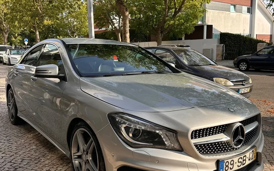Mercedes-Benz CLA 220 (CDI) d 7G-DCT AMG Line