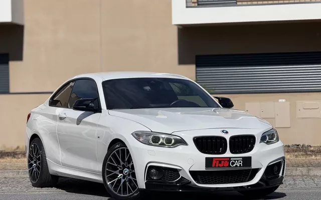 BMW 220