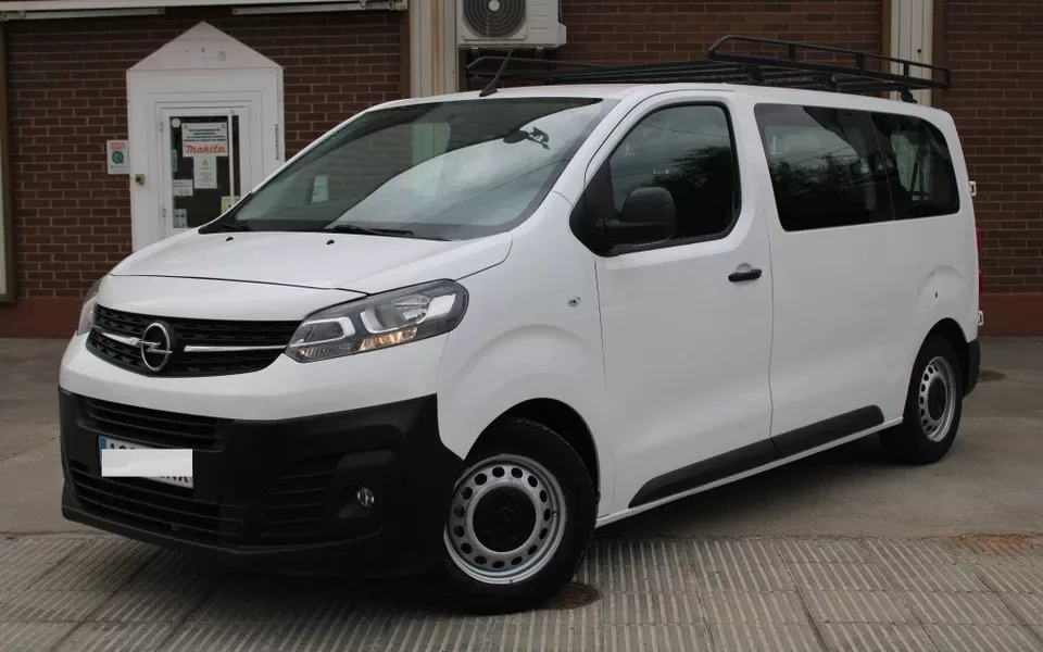 OPEL Vivaro Combi M1 Vivaro Combi 1.5D M Carga Standard 120