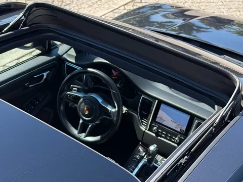 Porsche Macan PDK