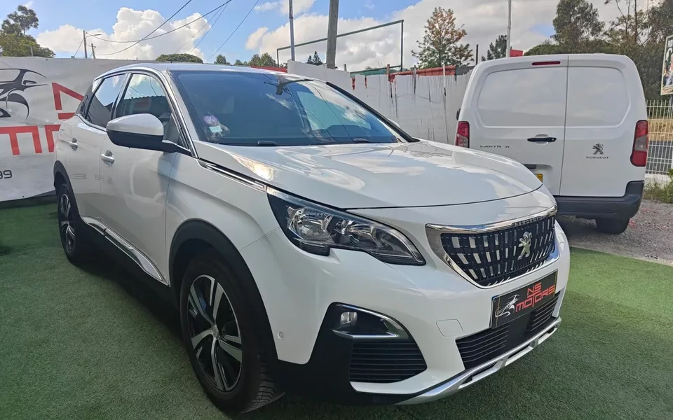 Peugeot 3008 1.2 PureTech Allure EAT8