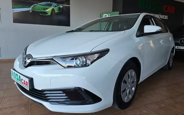 Toyota Auris 1.4 D-4D ACtive+AC