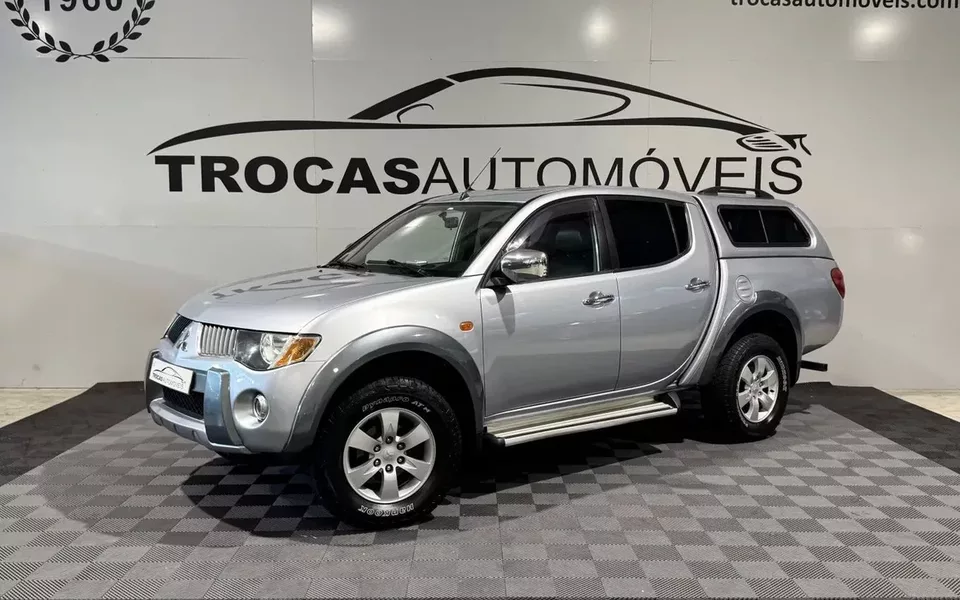 Mitsubishi L200 2.5 DI-D CD Invite AC CC 4WD