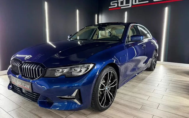 BMW Serie 3 330e