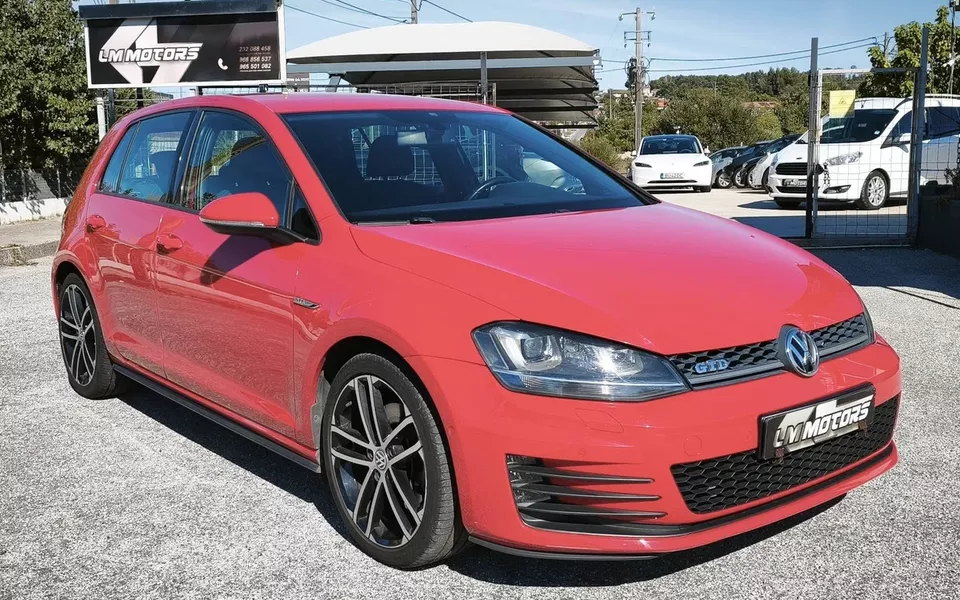 VW Golf 2.0 TDI GTD DSG