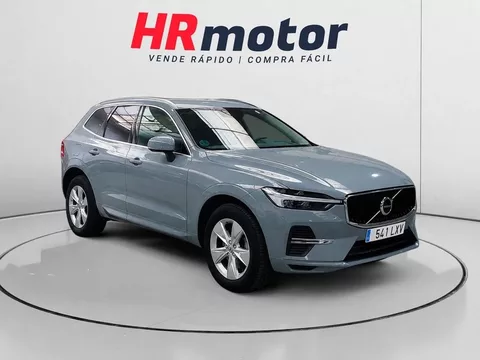VOLVO XC60 XC60 B4 Momentum Pro AWD Aut.