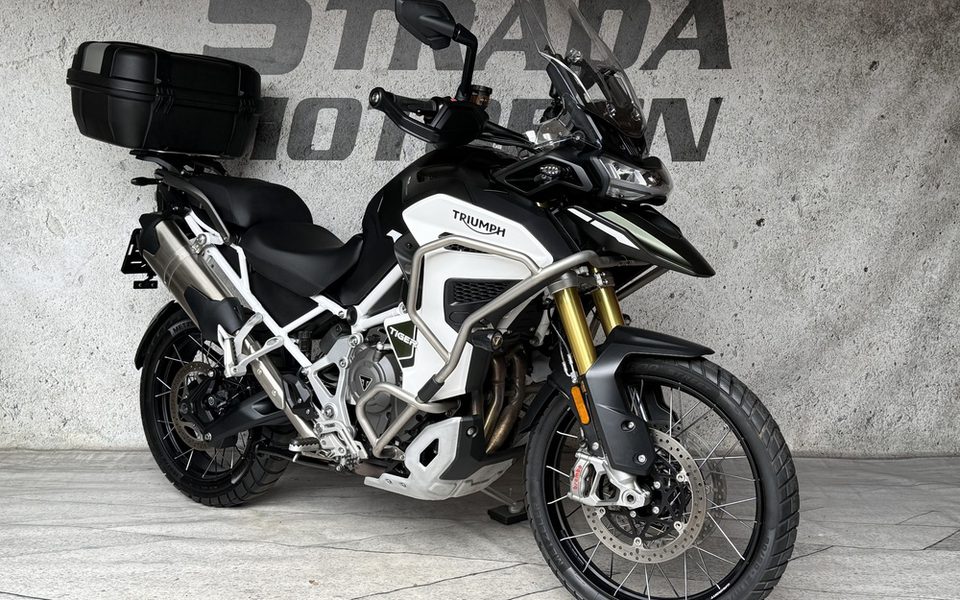 Triumph Tiger Rally Explorer - Strada Motoren Dongen