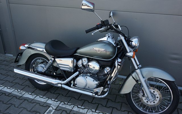 Honda Shadow 125 VT 956 km!