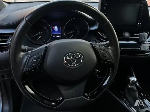 TOYOTA C-HR C-HR 180H Dynamic