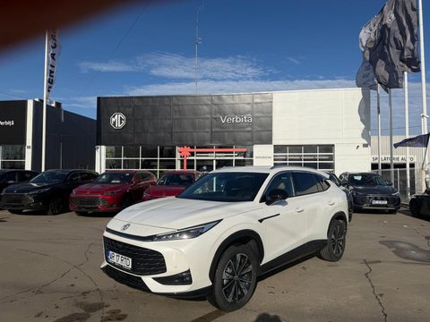 MG HS 2024