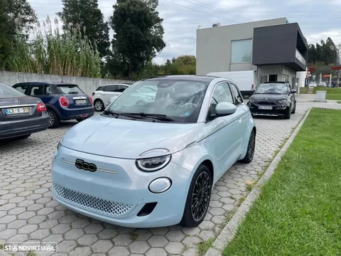 Fiat 500e 3 + 1 La Prima by Bocelli