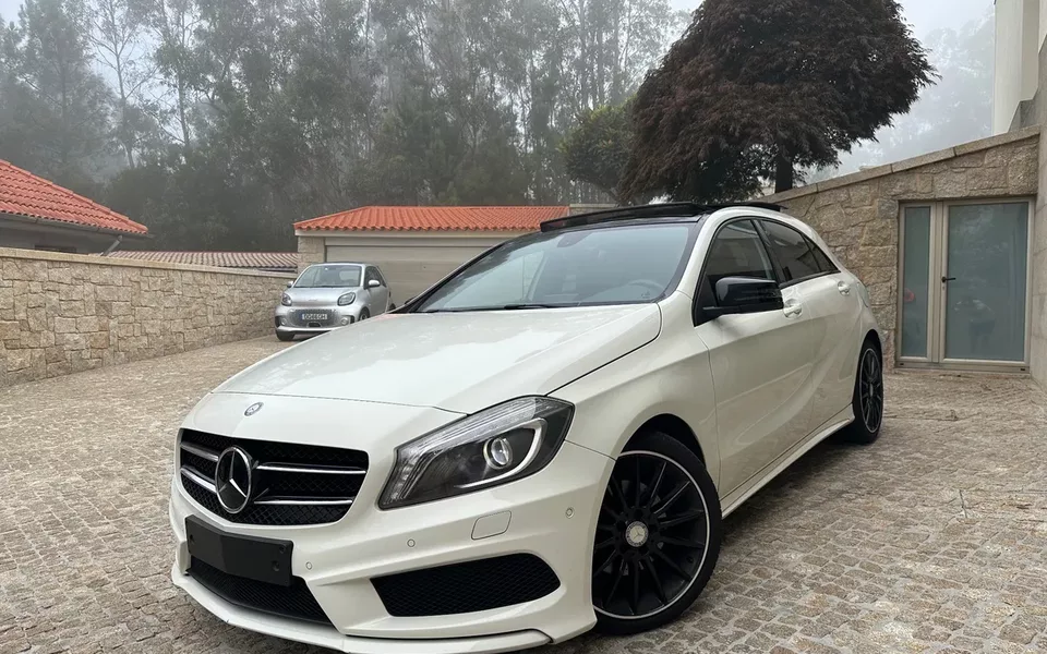 Mercedes-Benz A 180 d AMG Line