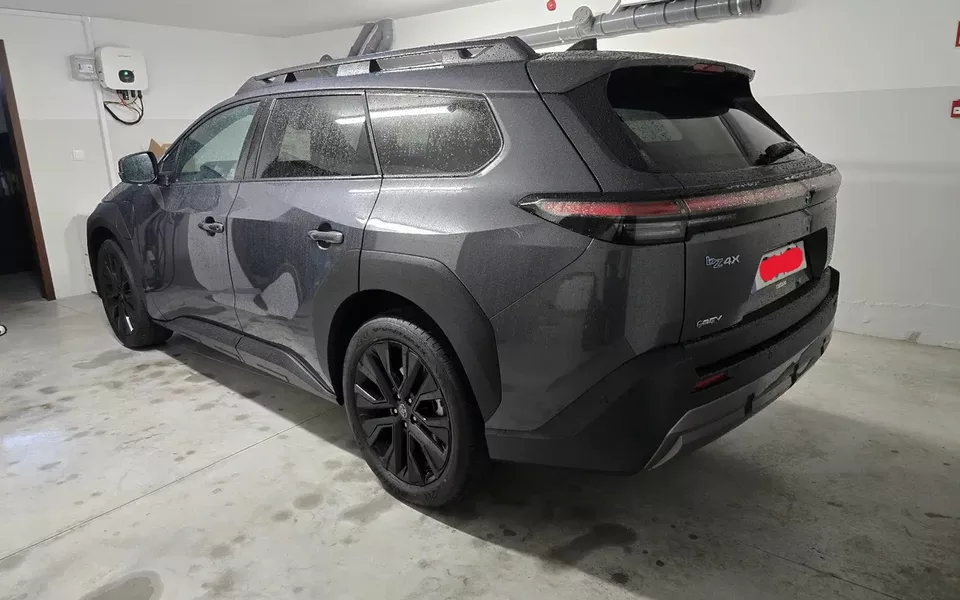 Toyota bZ4X Touring 74.7 kWh Lounge