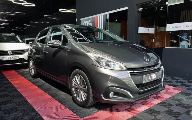 Peugeot 208 1.2 PureTech Style