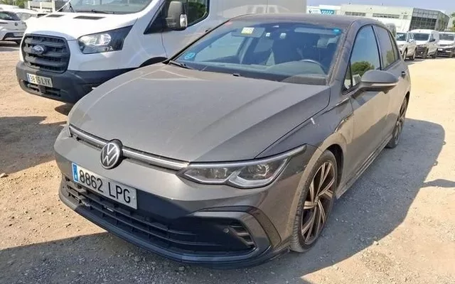 VOLKSWAGEN Golf Golf 2.0TDI R-Line DSG 110kW