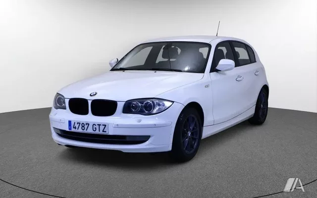 BMW Serie 1 118D 5P