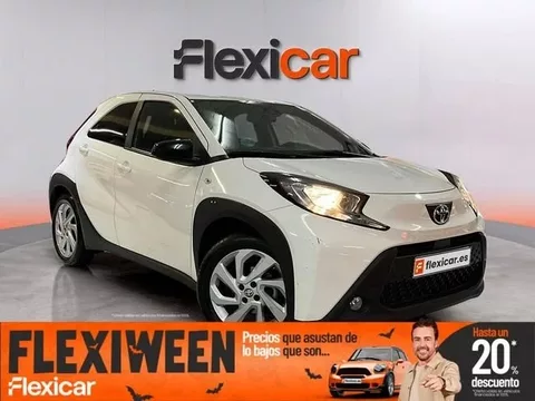 TOYOTA Aygo 1.0 VVT-I 72CV Chic - 14490€ en Paterna
