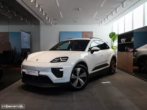 Porsche Macan Electric 4