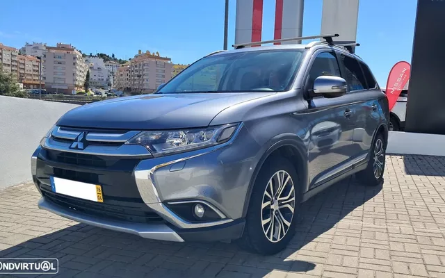 Mitsubishi Outlander 2.2 DI-D Instyle Navi