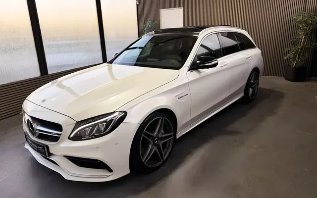 Mercedes-Benz C 63 AMG Station Speedshift 7G-MCT