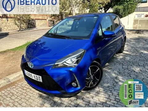 TOYOTA Yaris Yaris 100H 1.5 Feel!