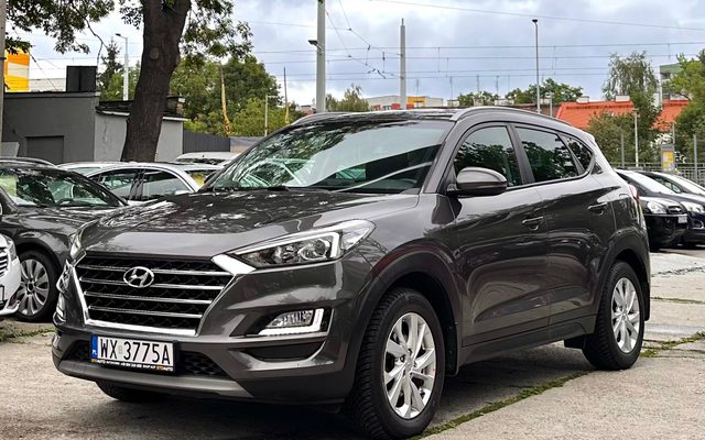 HYUNDAI TUCSON PL Salon