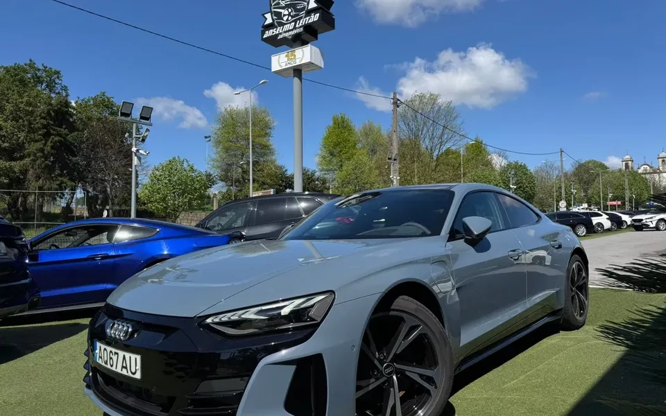 Audi e-tron GT quattro
