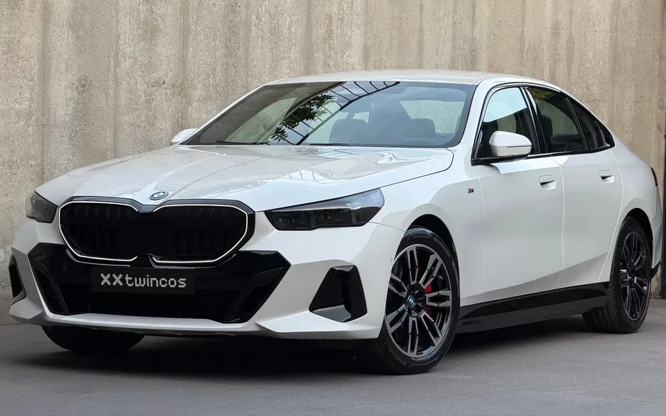 BMW i5 eDrive40 Pack Desportivo M Pro