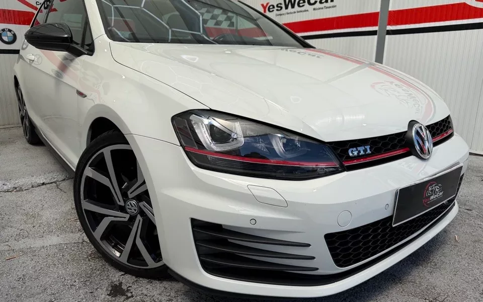 VOLKSWAGEN Golf Golf 2.0 TSI GTI DSG 220