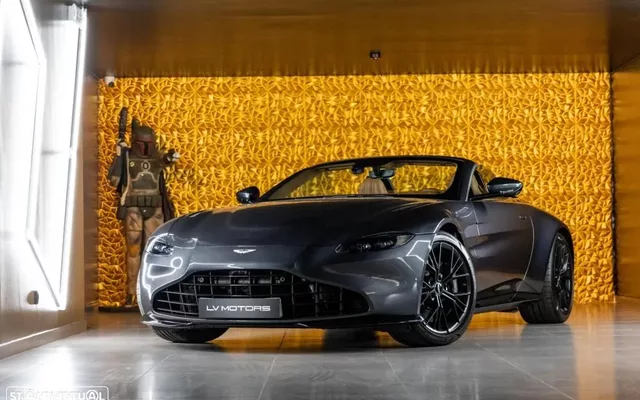 Aston Martin Vantage Roadster V8
